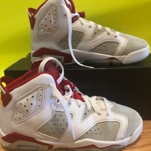Air Jordan 6 Retro kids size 5